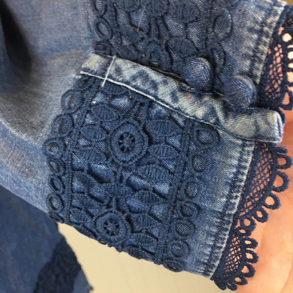 Anthropologie | Holding Horses Pilgrim Top | Size Large - Picture 6 of 10